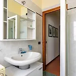 Host4u - Marge Beautiful With Pool And Private Parking In Padenghe Del Garda