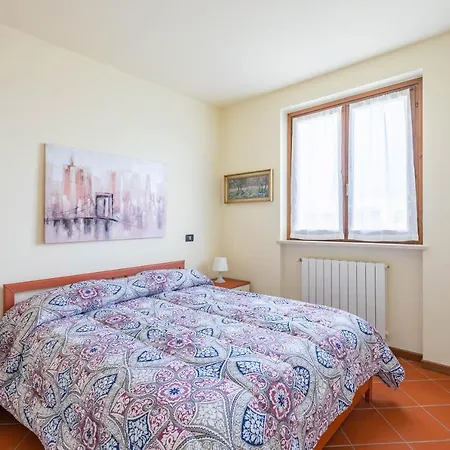 Host4u - Marge Beautiful With Pool And Private Parking In Padenghe Del Garda Padenghe sul Garda