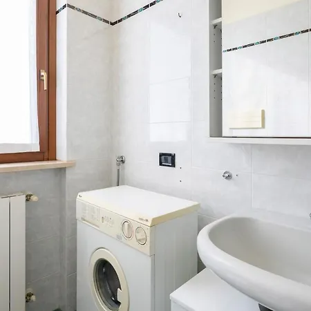 Host4u - Marge Beautiful With Pool And Private Parking In Padenghe Del Garda